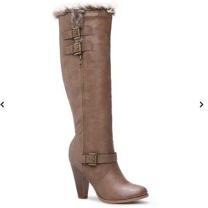 Karissa Wide Tan Tall Boots to keep you warm & dry and well fashionable NIB